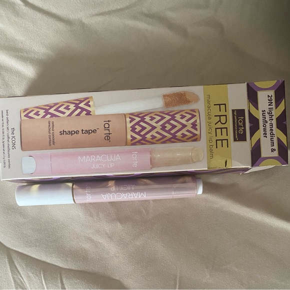 Tarte | Maracuja Juicy Lip ONLY- Concealer NOT included | Sunflower | Never used - Picture 7 of 10
